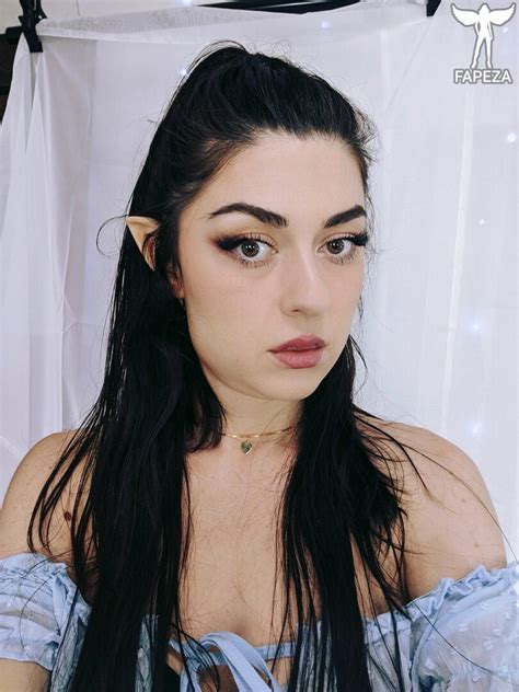kirachats of leaks  Did you saw some of her sexy Twitch Videos Leaked? We have a lot of her videos on our site